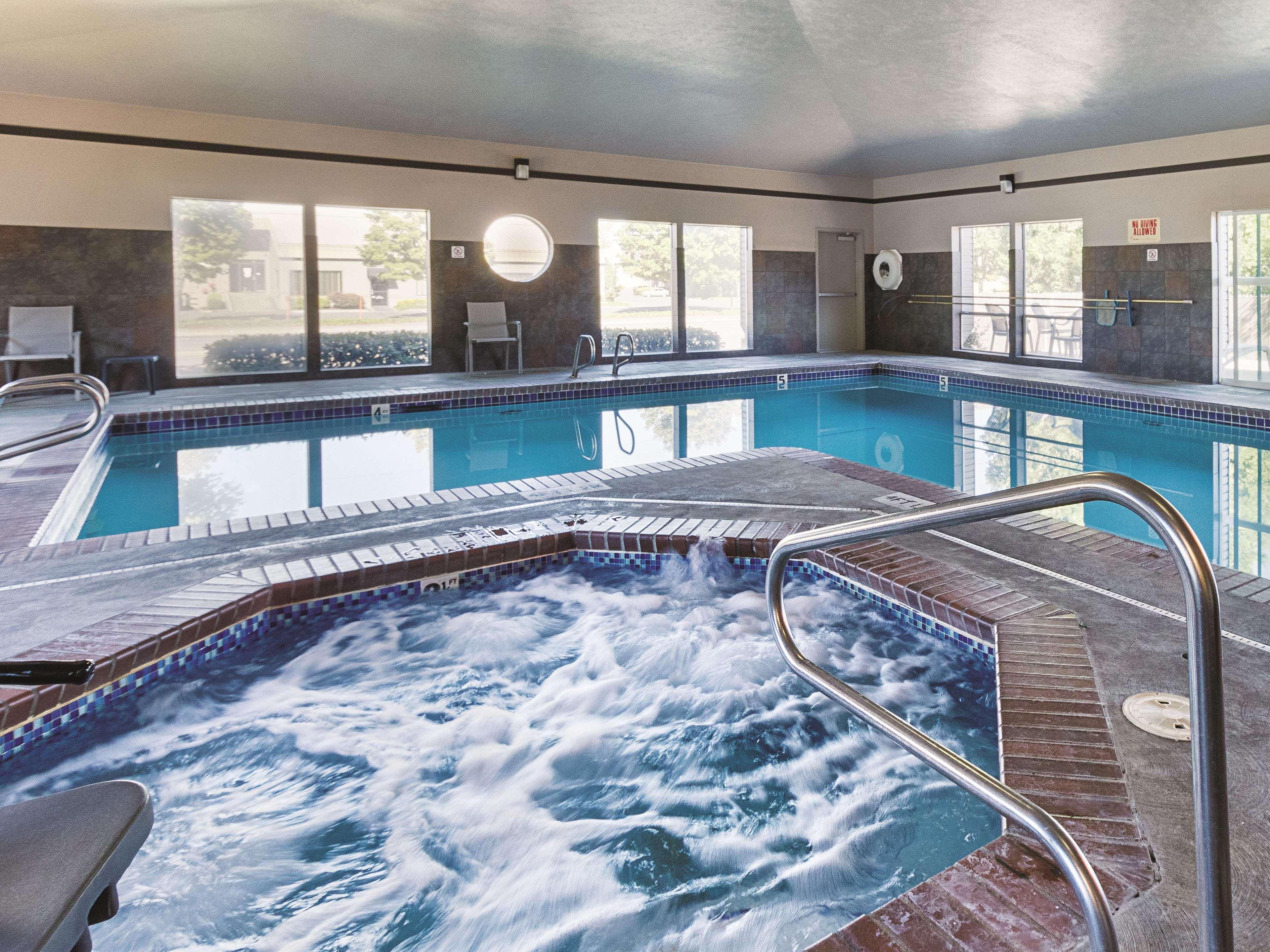 La Quinta By Wyndham Portland Nw Ξενοδοχείο Εξωτερικό φωτογραφία