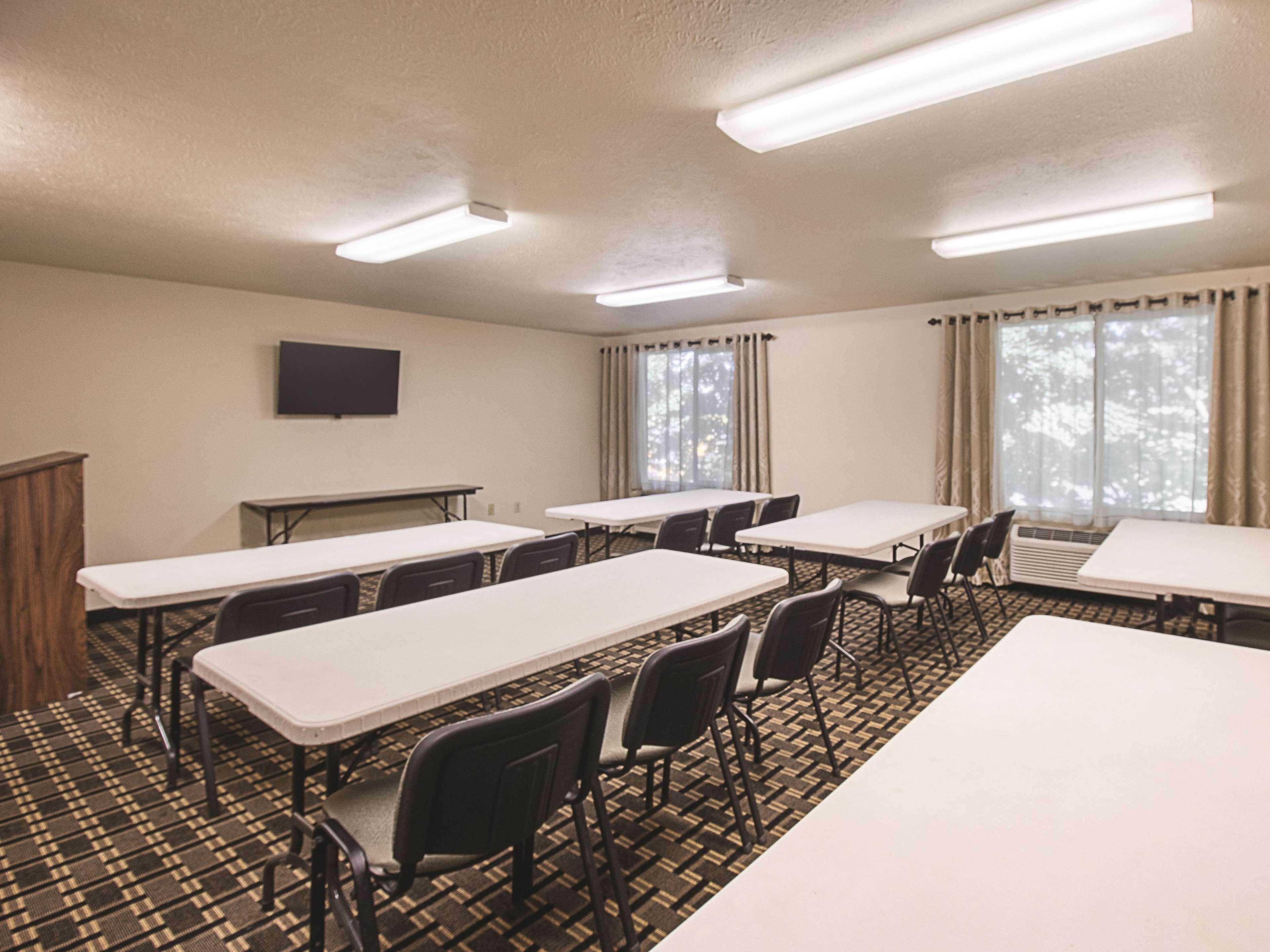 La Quinta By Wyndham Portland Nw Ξενοδοχείο Εξωτερικό φωτογραφία