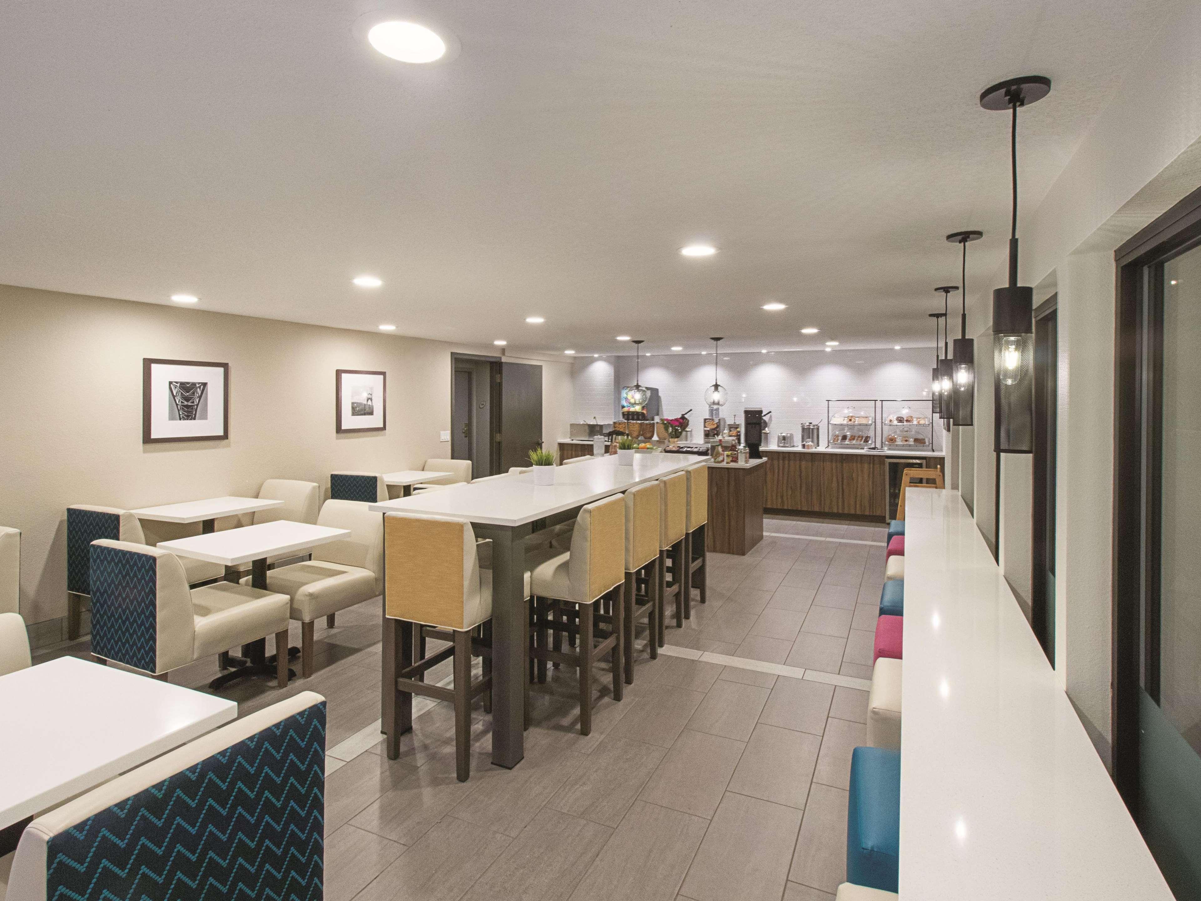 La Quinta By Wyndham Portland Nw Ξενοδοχείο Εξωτερικό φωτογραφία