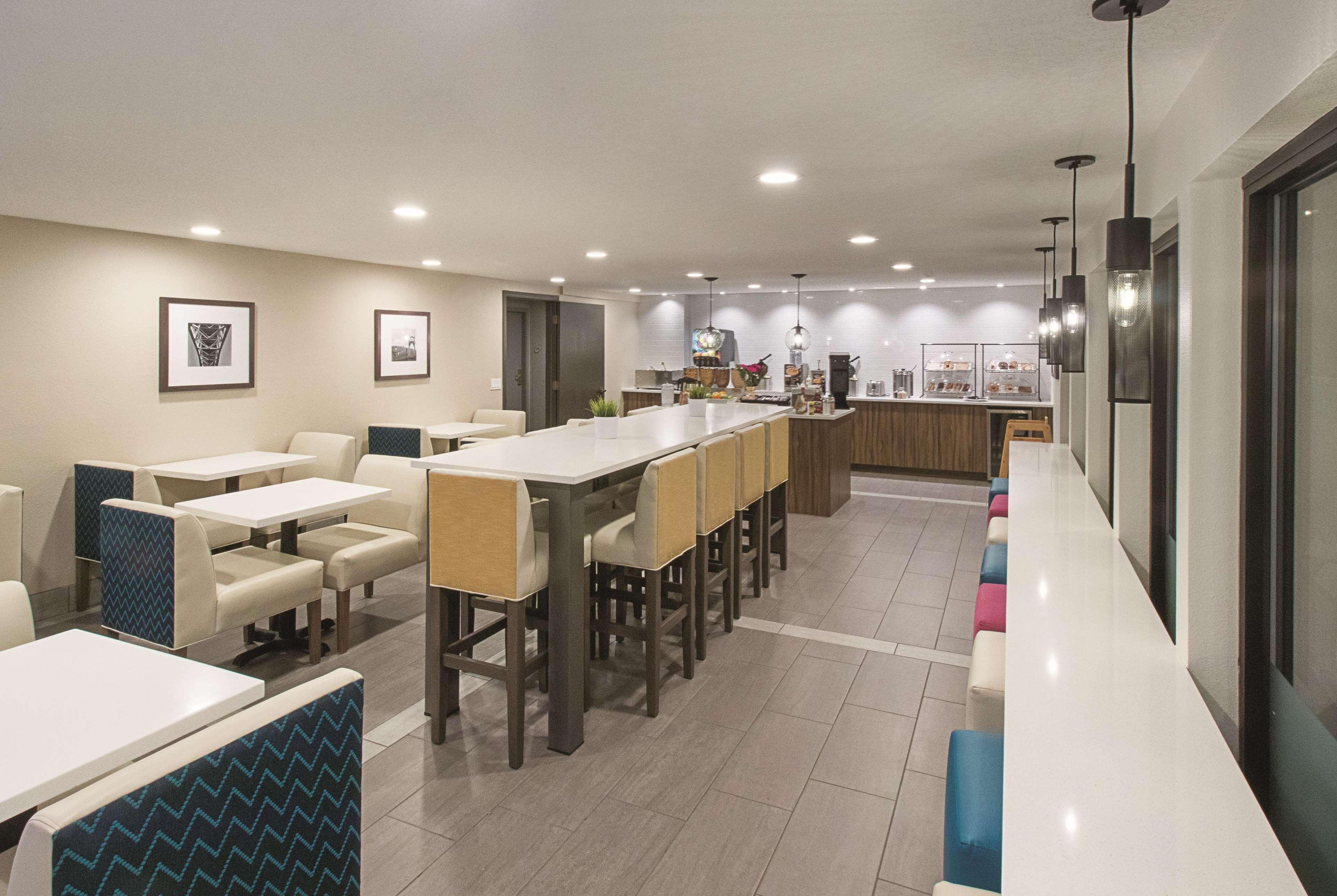 La Quinta By Wyndham Portland Nw Ξενοδοχείο Εξωτερικό φωτογραφία